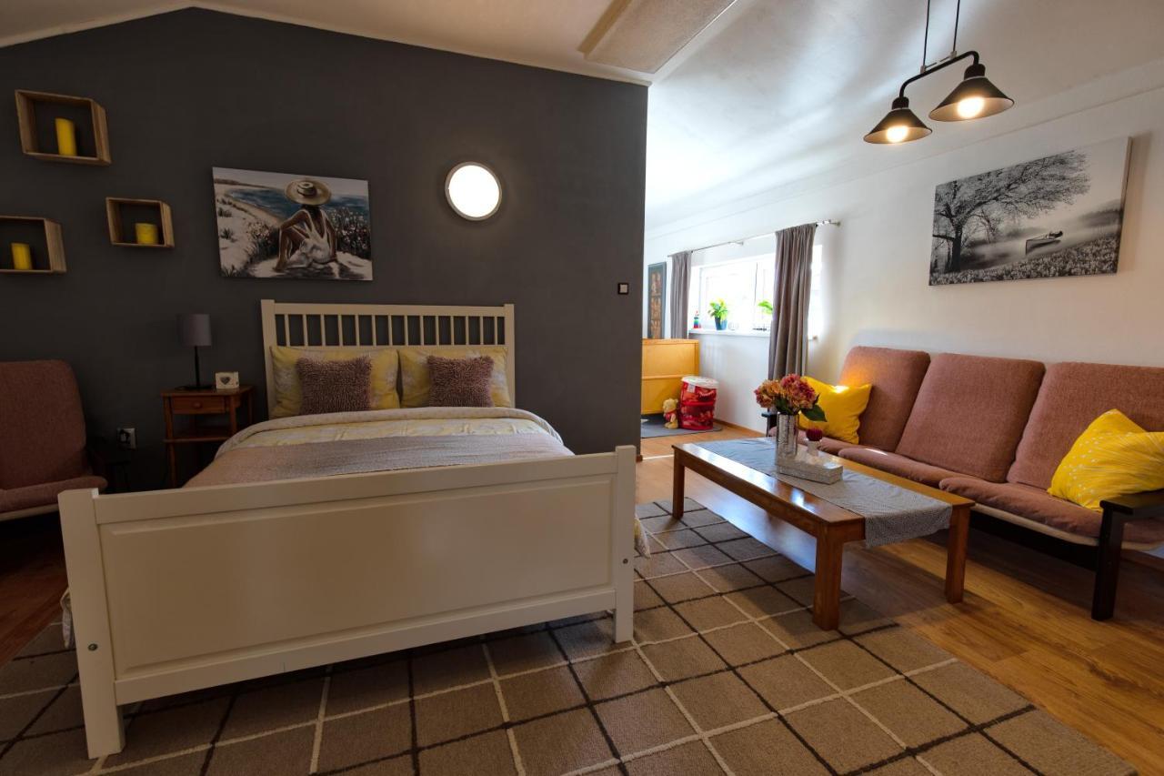 Apartman Lastovicka Stará Lesná Exteriör bild